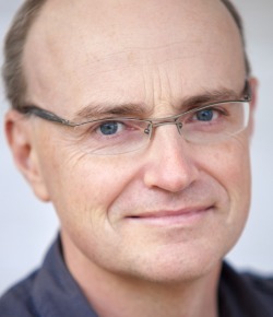 Colin_Rowe_Headshot-1